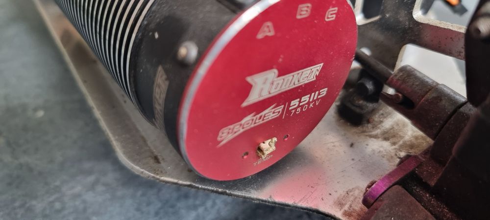 automodel hpi trophy masina telecomanda 4x4