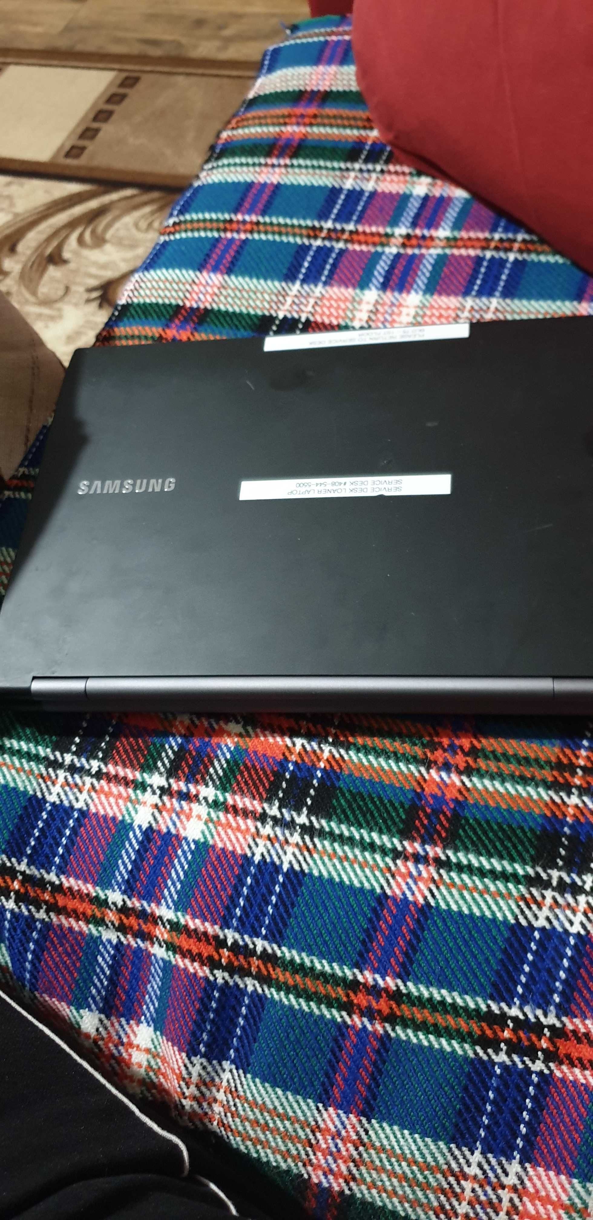 Лаптоп Samsung i5  14 Инча