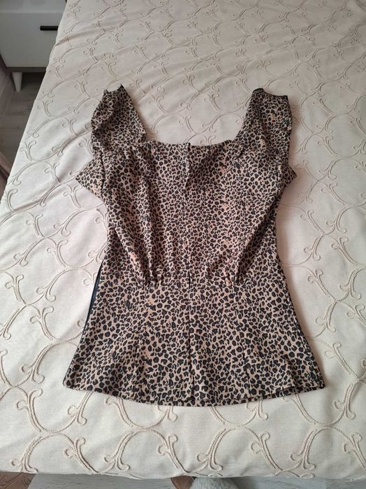 Блуза с дантелки