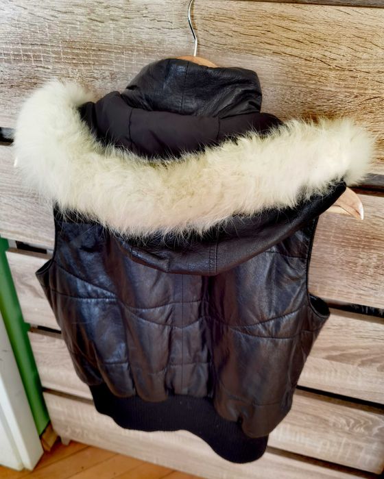 Дамски кожен елек