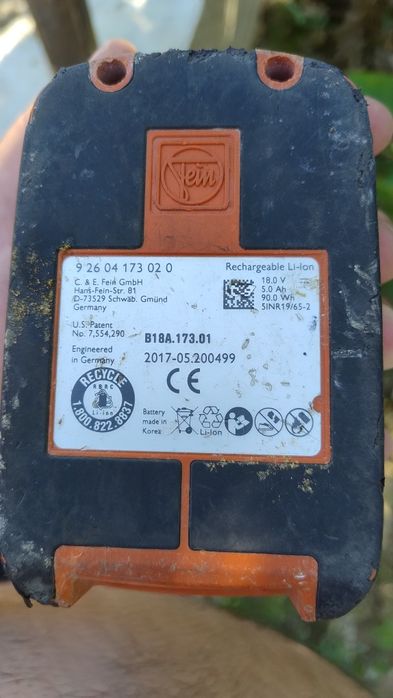 Vând set baterii fein plus acumulator