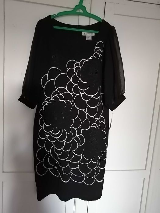 Новое нарядное платье из Кореи