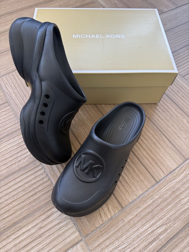 Оригинални дамски чехли Michael KORS, 38 номер