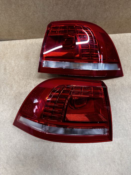 Stopuri led vw touareg 7.p.cod:7p6945208.7p6945207.