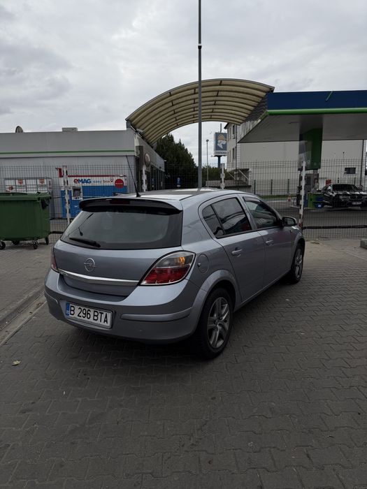 Opel Astra H 1.4 Benzină + GPL, Navigație, 2009