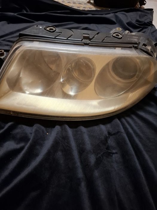 Faruri passat b5.5 xenon Hella