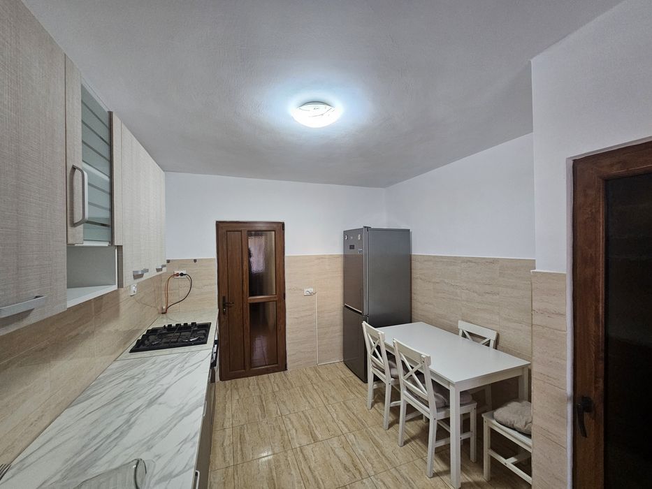 Apartament 2 camere de închiriat Zona Big
