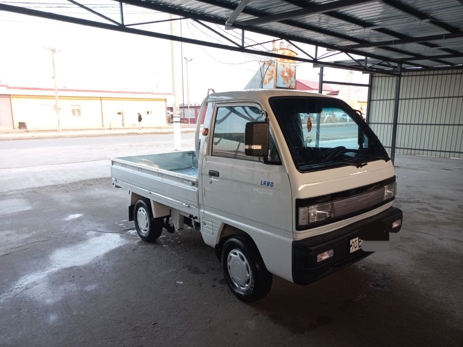 Лабо тайор сотилади