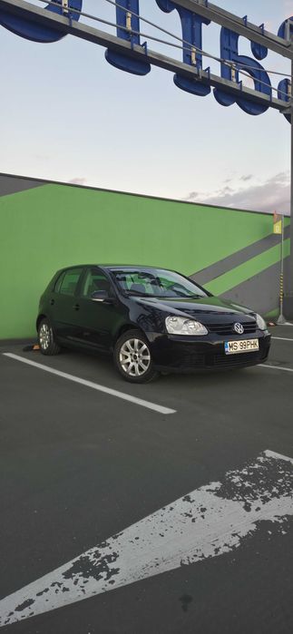 Golf 5 Hatchback, 1.6 MPI, 2005
