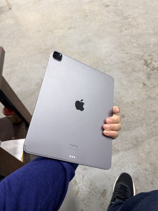IPad pro M2 12,9 dyum