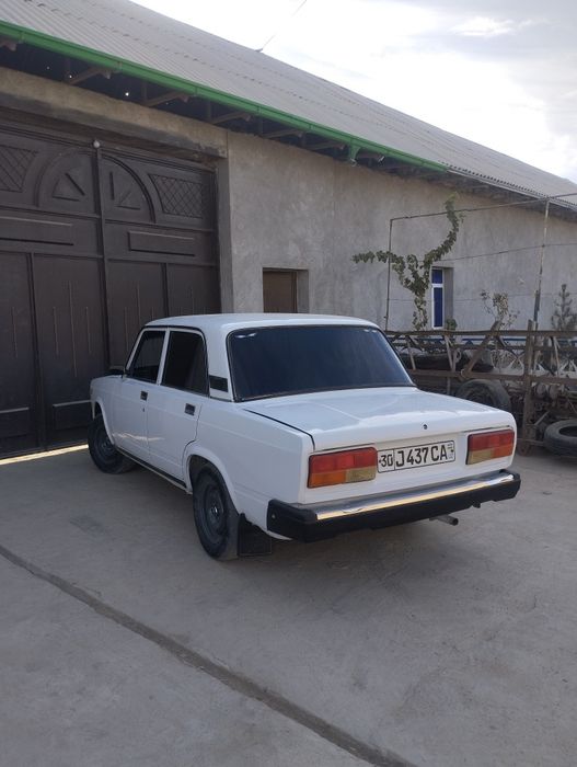 Vaz 2107 sotiladi 2008yil