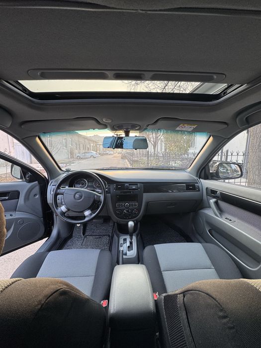 Gentra sotiladi qora 2021 avtomat karobka