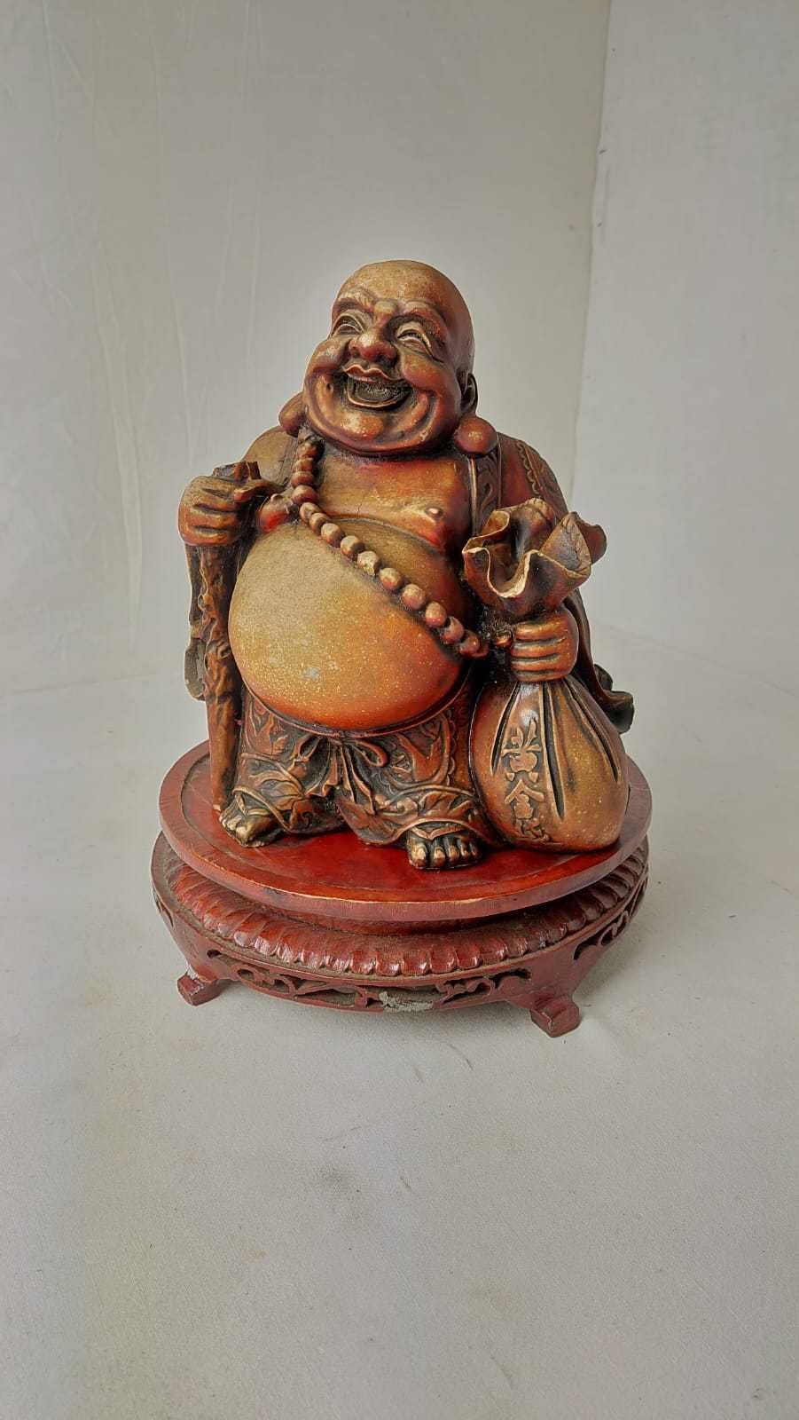 statuie bouddha cel vesel  piatra