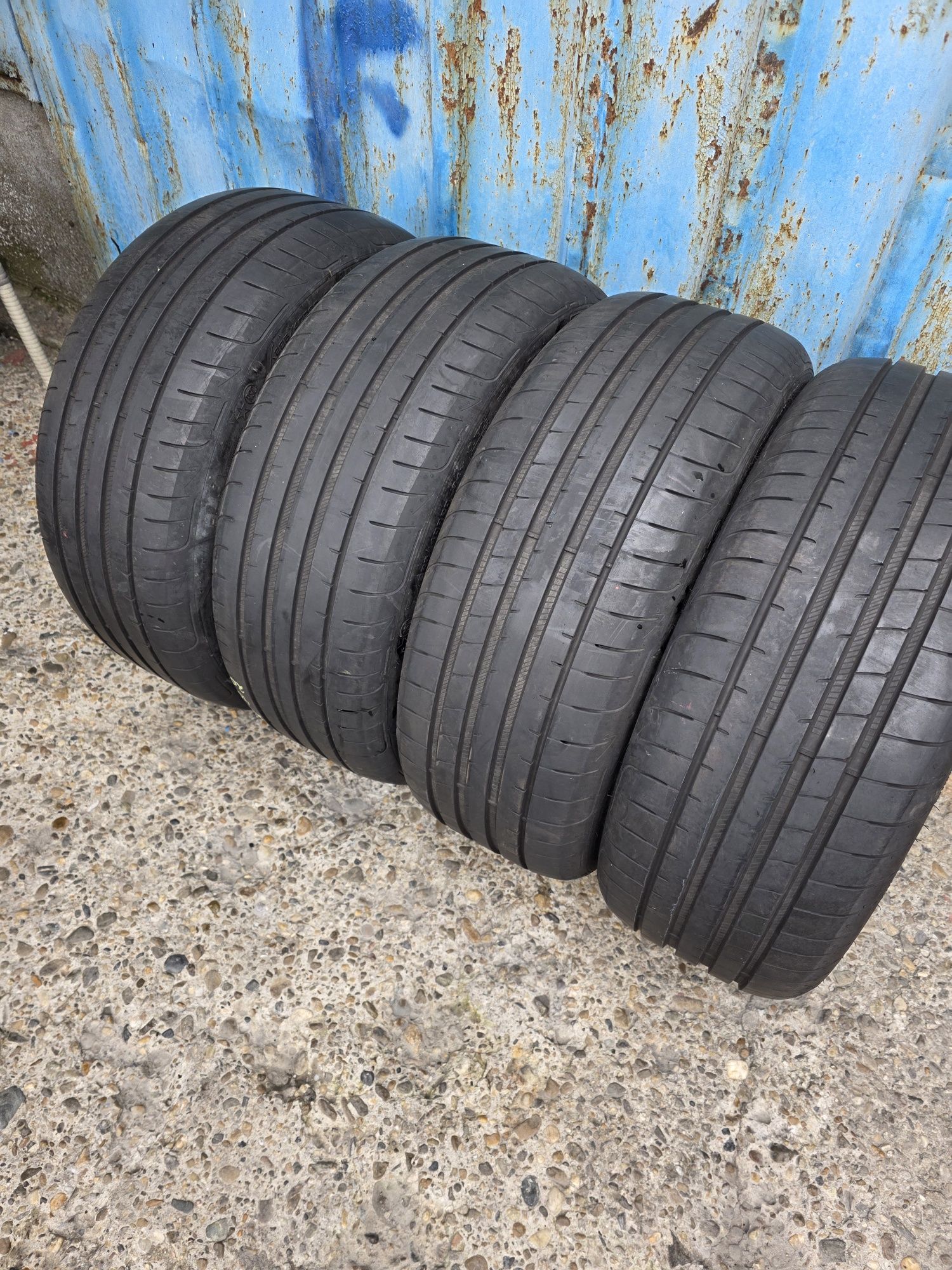 Anvelope Vară 225.40.20 Goodyear Runflet An 2019