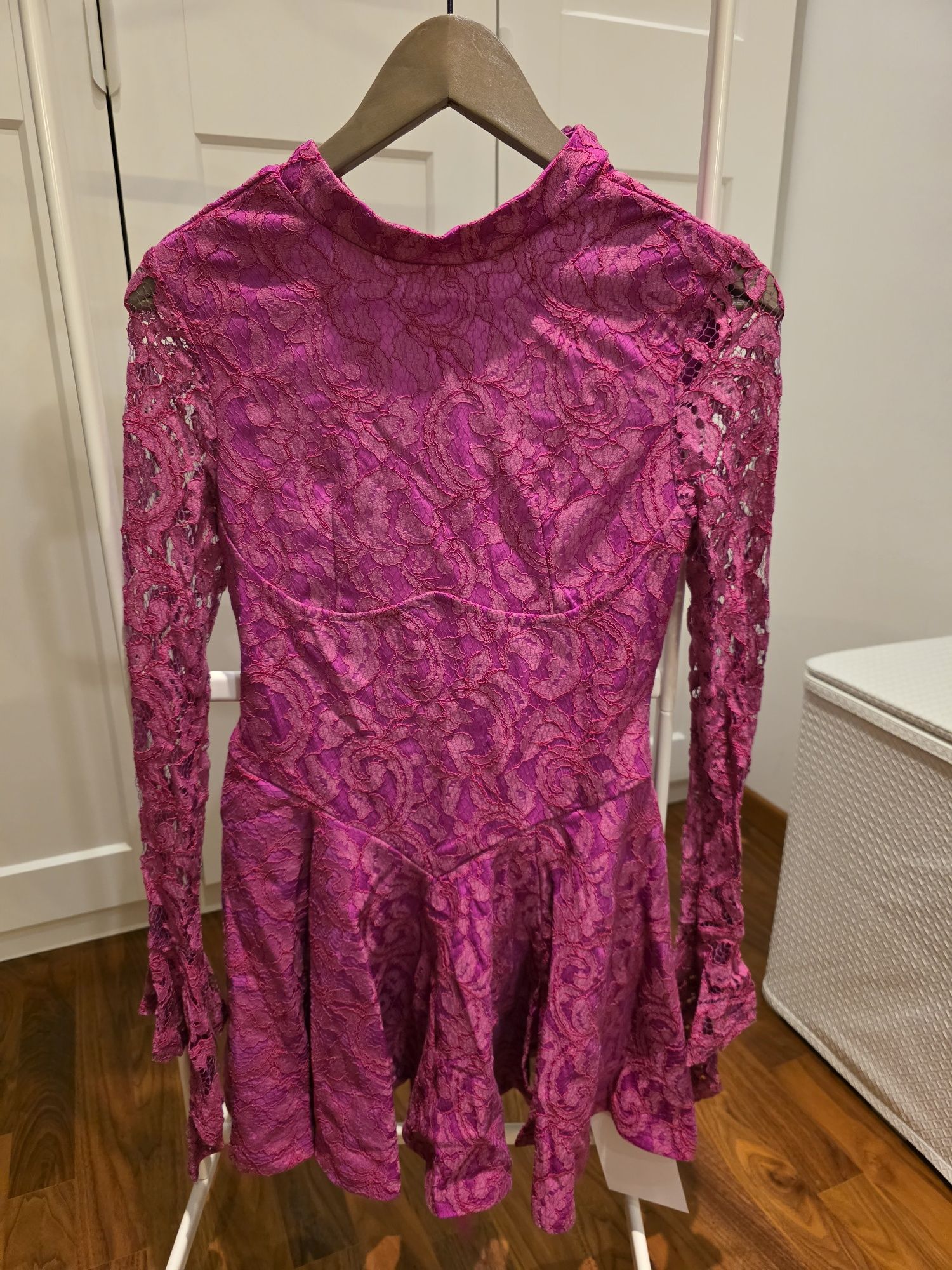 Rochie fucsia mărimea S