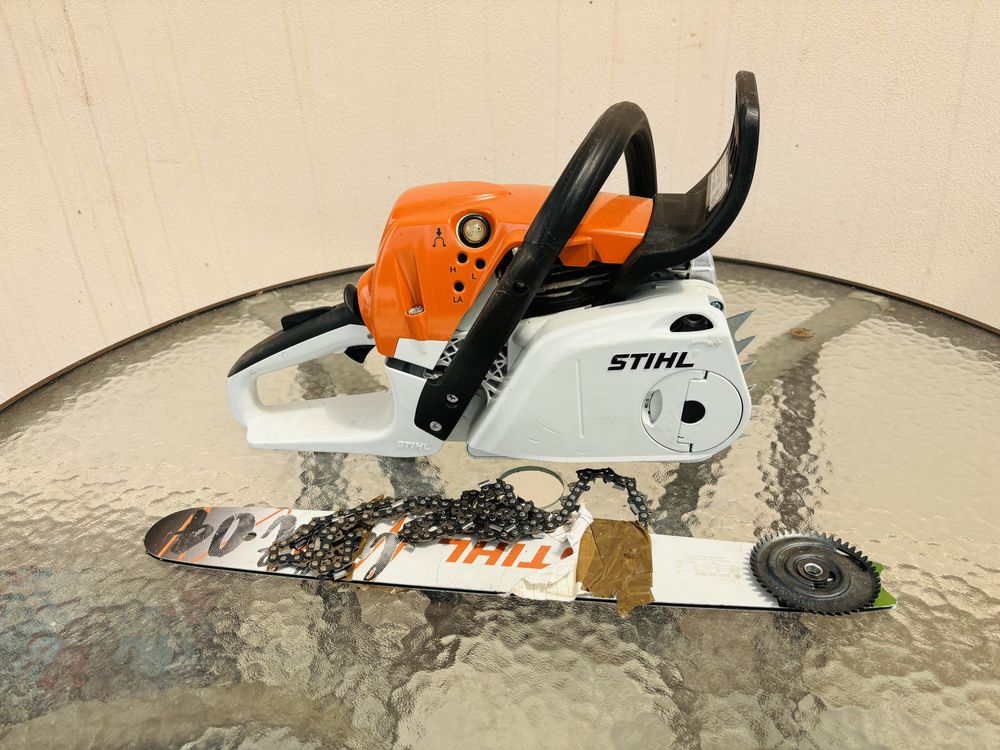 Drujba Stihl MS 251C Ne folosita