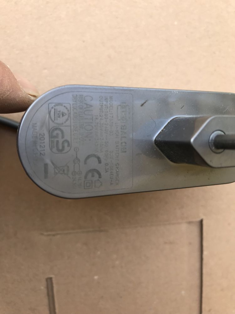 Alimentator Dyson 16,75v 313mA
