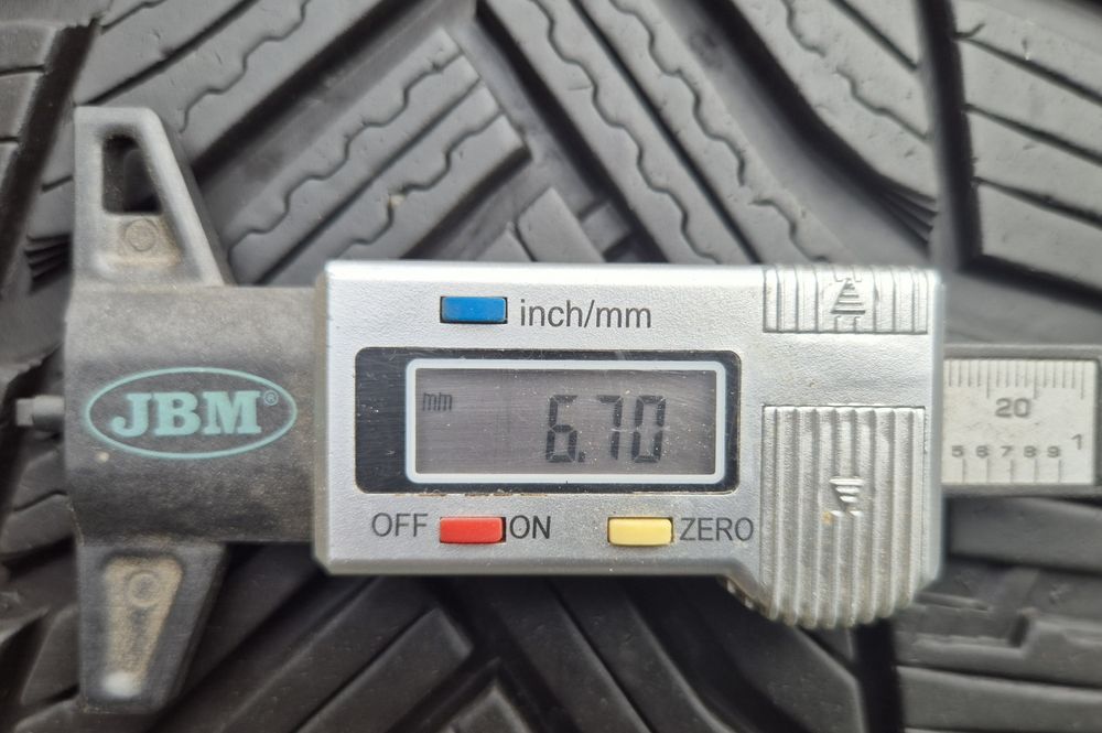 Set 2buc 215/60 R17 100H XL Michelin Alpin⁶ M+S iarnă