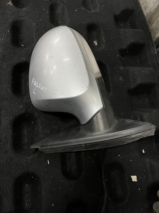 Огледало ляво и дясно VW Passat 6