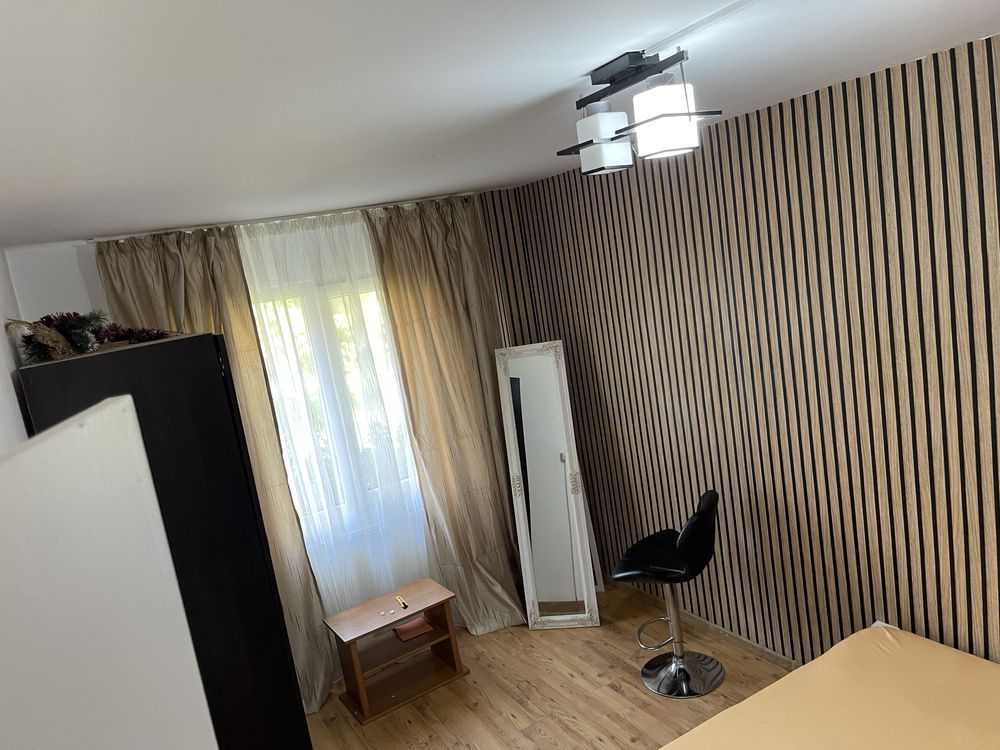 apartament 3 camere , Uranus