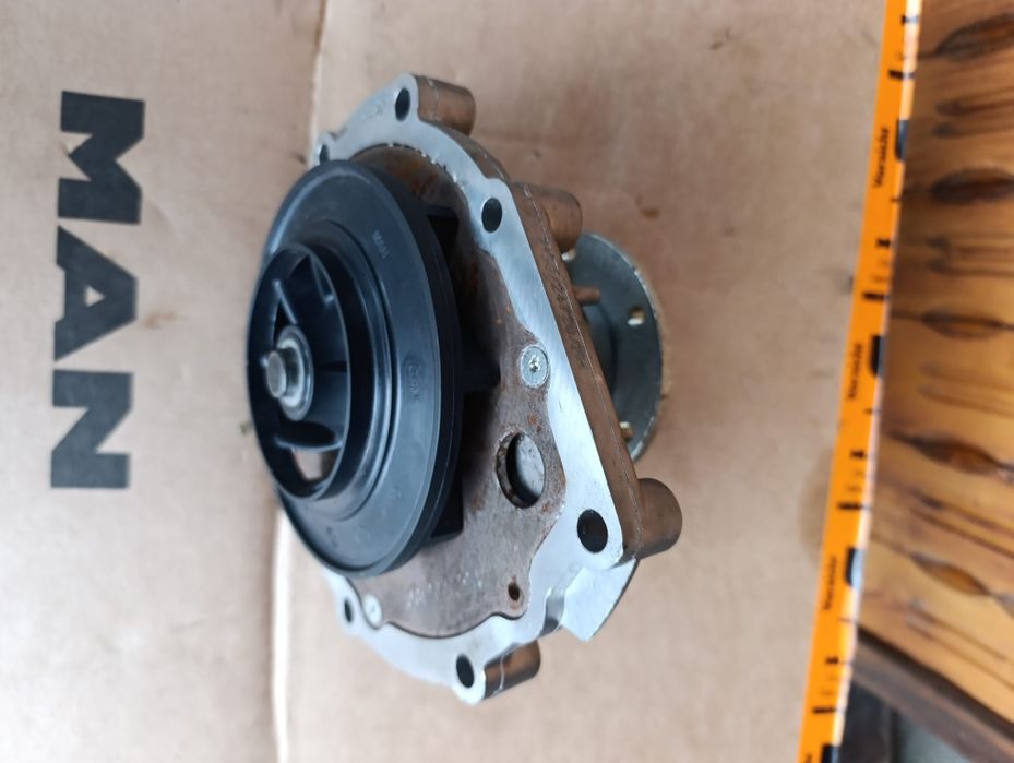 Electromotor Man și pompa de apa man