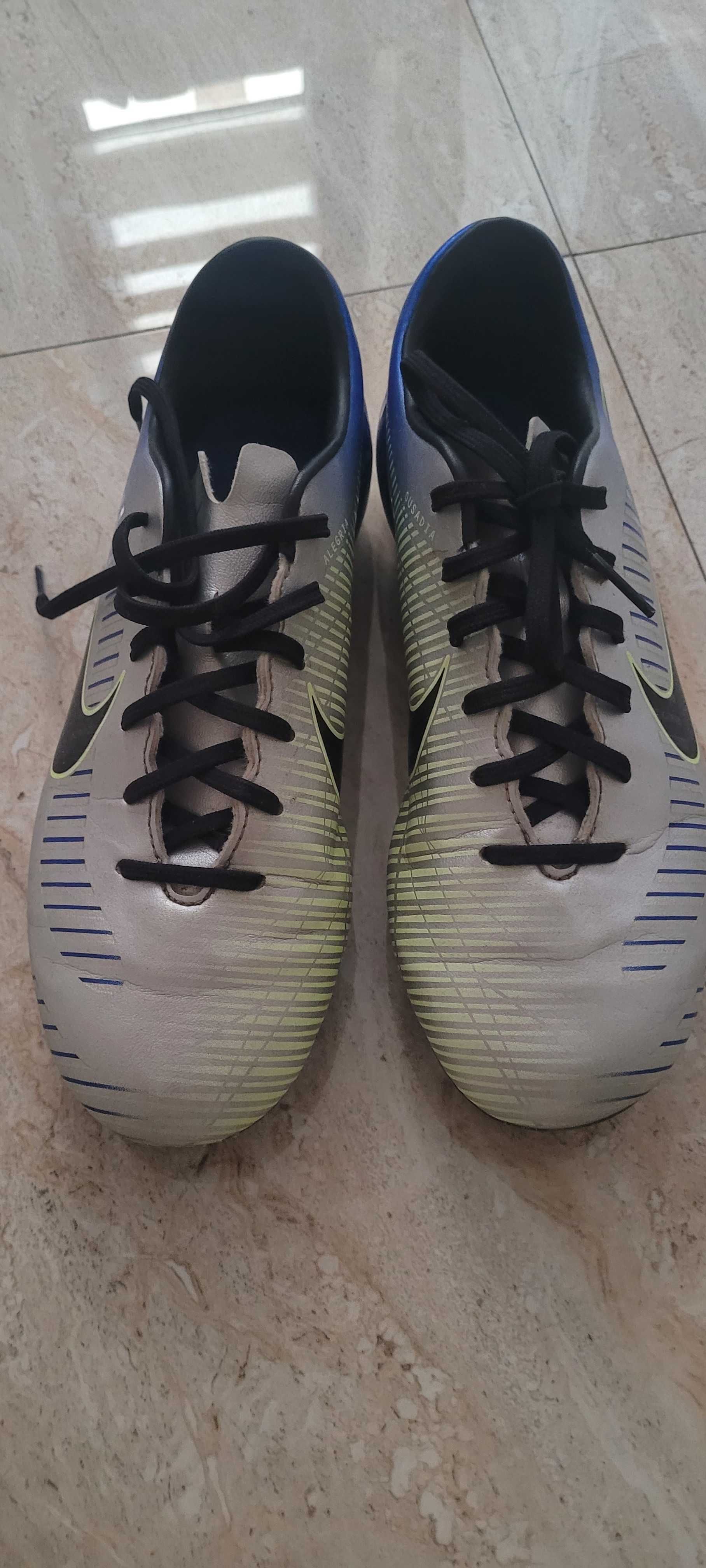 Adidasi/ghete fotbal