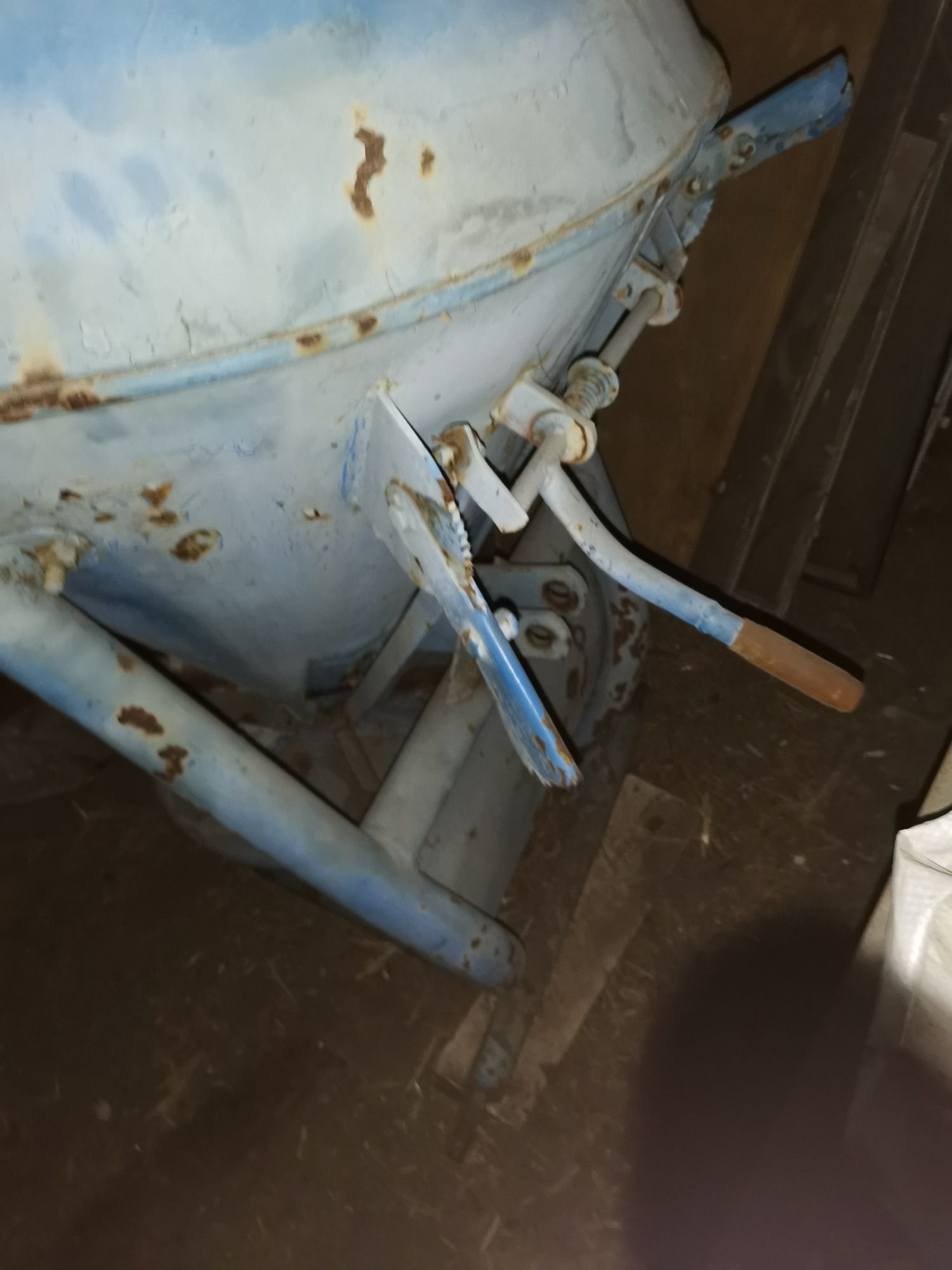 Продавам пръскачка 400л.,турска