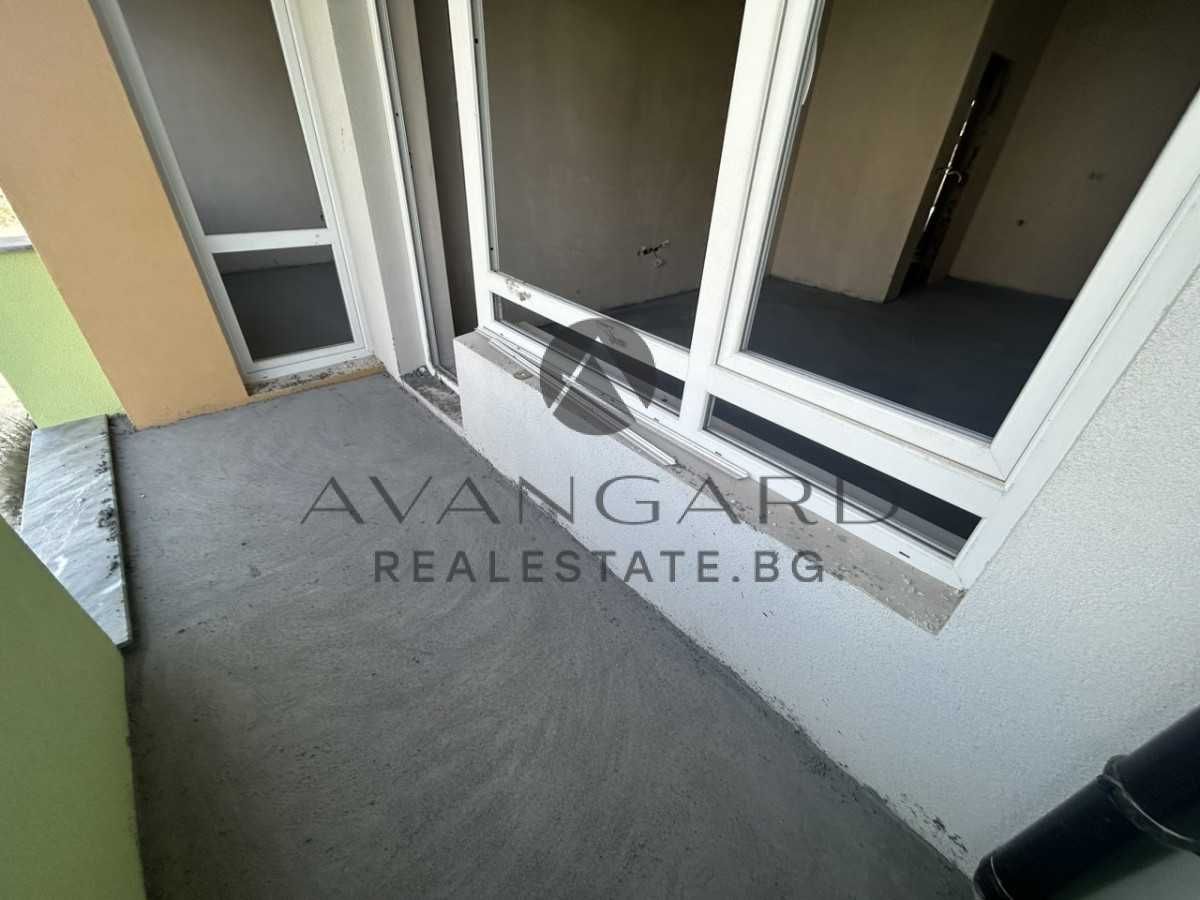 Продава се Двустаен апартамент в Пловдив, Южен - 65 кв.м за 1157 €/кв.м - Снимка #8