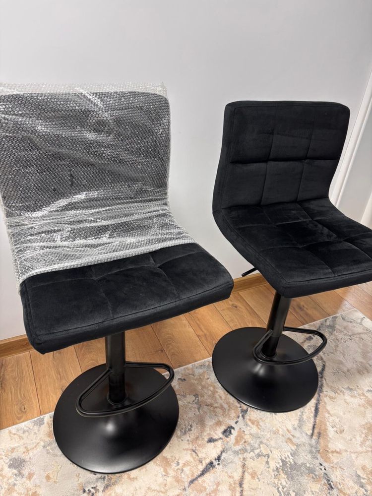 Scaune de bar reglabile pe inaltime import Italia noi
