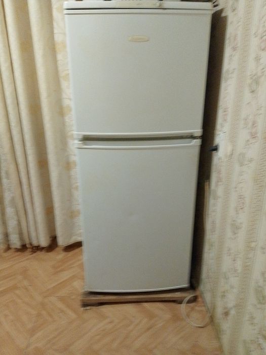 Холодильник б/у бирюса астана