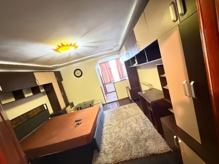 Garsoniera Motru Zona Centrala