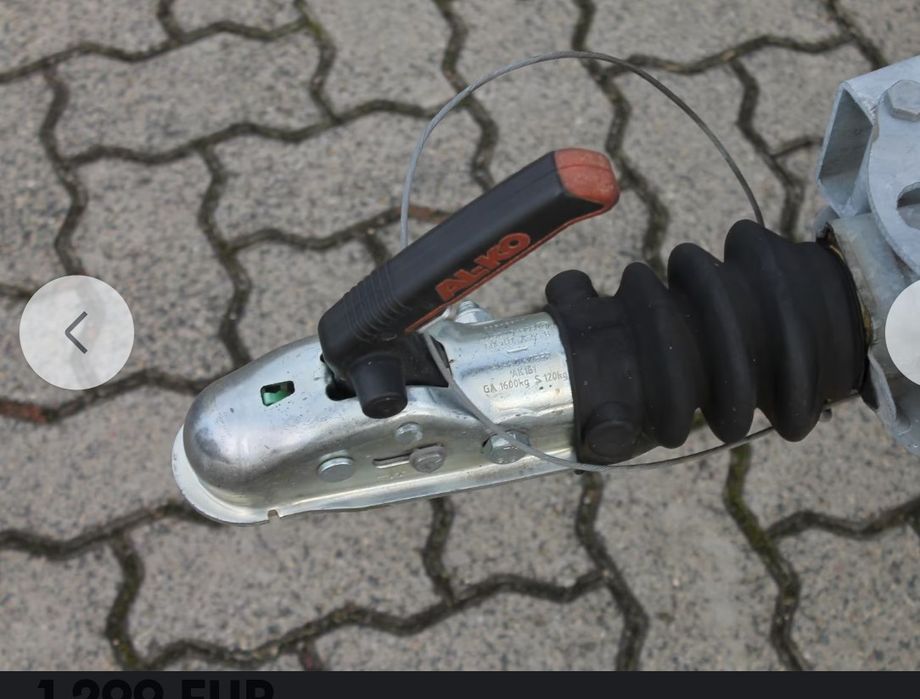 Remorca auto 1600 kg.cu sistem de frânare