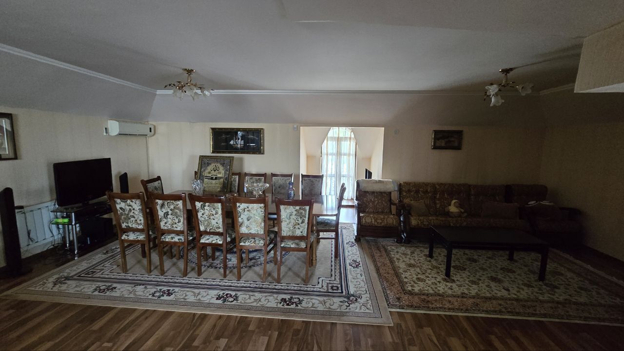 Продам большой дом в Чирчике