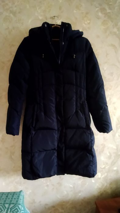 Пуховик на лебяжьем пуху от Ostin размер М 46-48