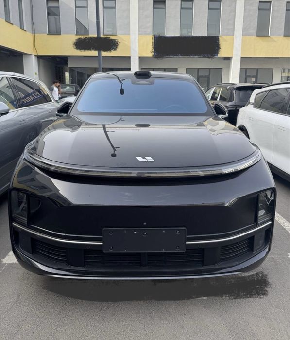Lixiang L9 max 2023 йил