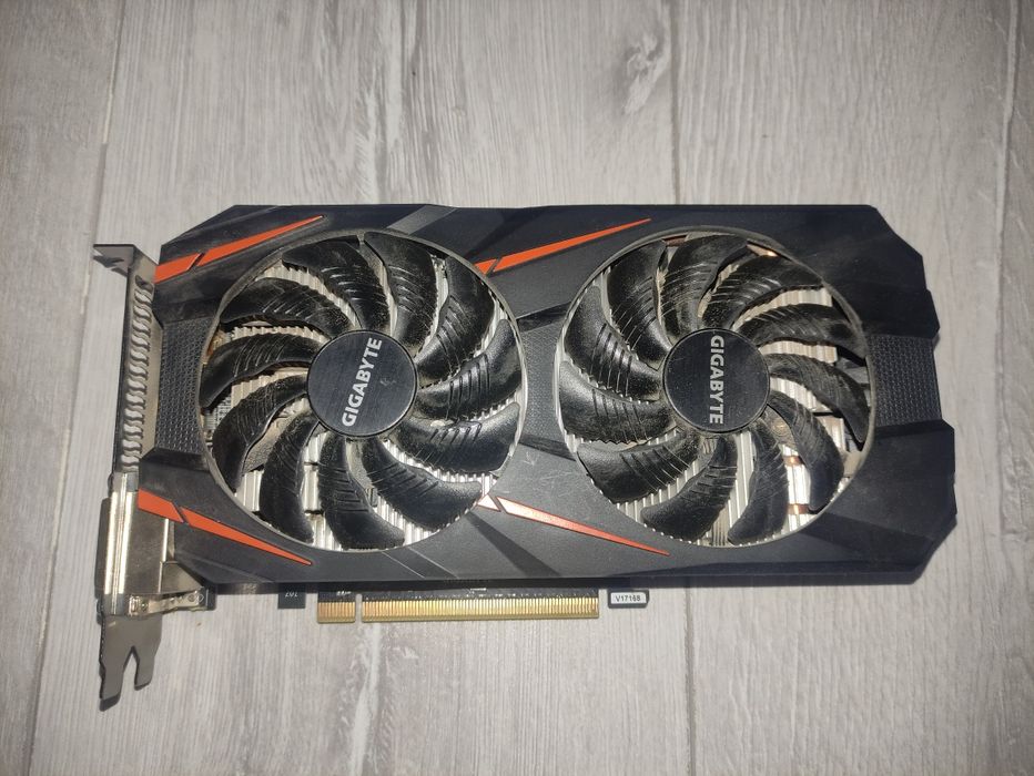 Видеокарта 1050 ti-1060
