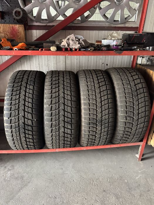 Anvelope 295 40 21 M+S de iarna nefolosite ( echivalent 285 40 21)