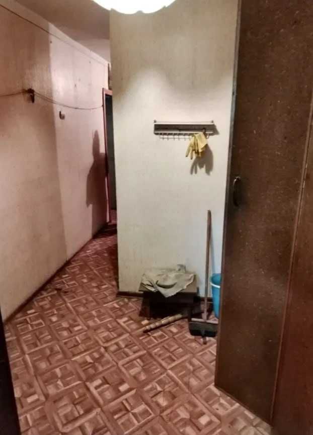 СРОЧНО! Продаётся 2/1/4 КИРПИЧ 52 м² с подвалом, Ор-р Диет кафе, мост