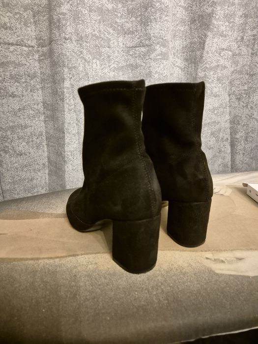 Botine cu toc, mărimea 37