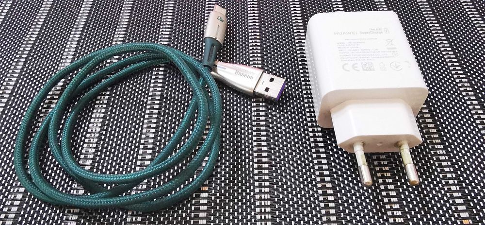 Vand incarcator Huawei 40w Super Fast Charge cu cablu Baseus de 66w 6A