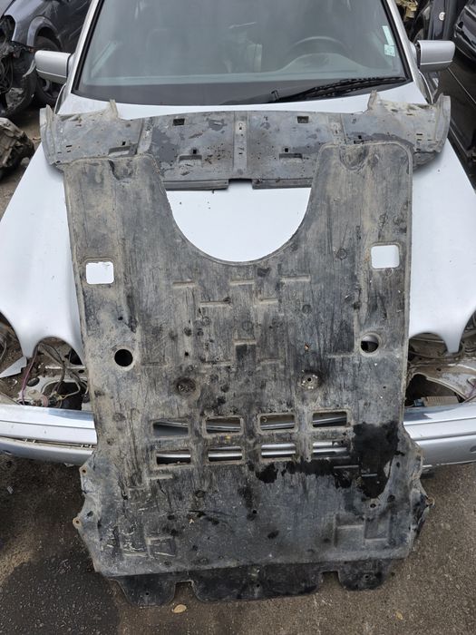 Кора под двигател ситроен Ц4 Citroen C4