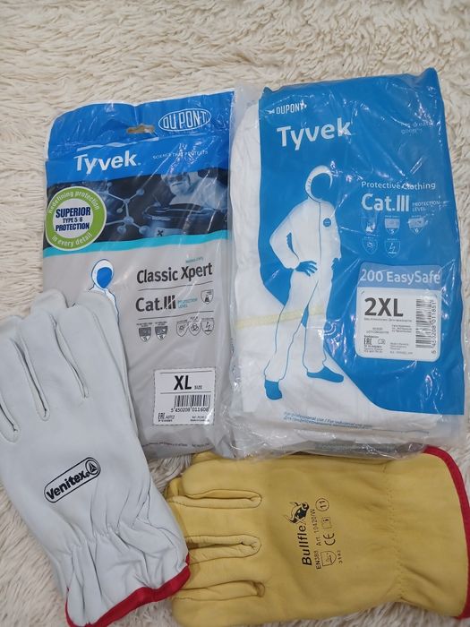 Продам одноразки Tyvek 2xl,   xl  по 800тенге .