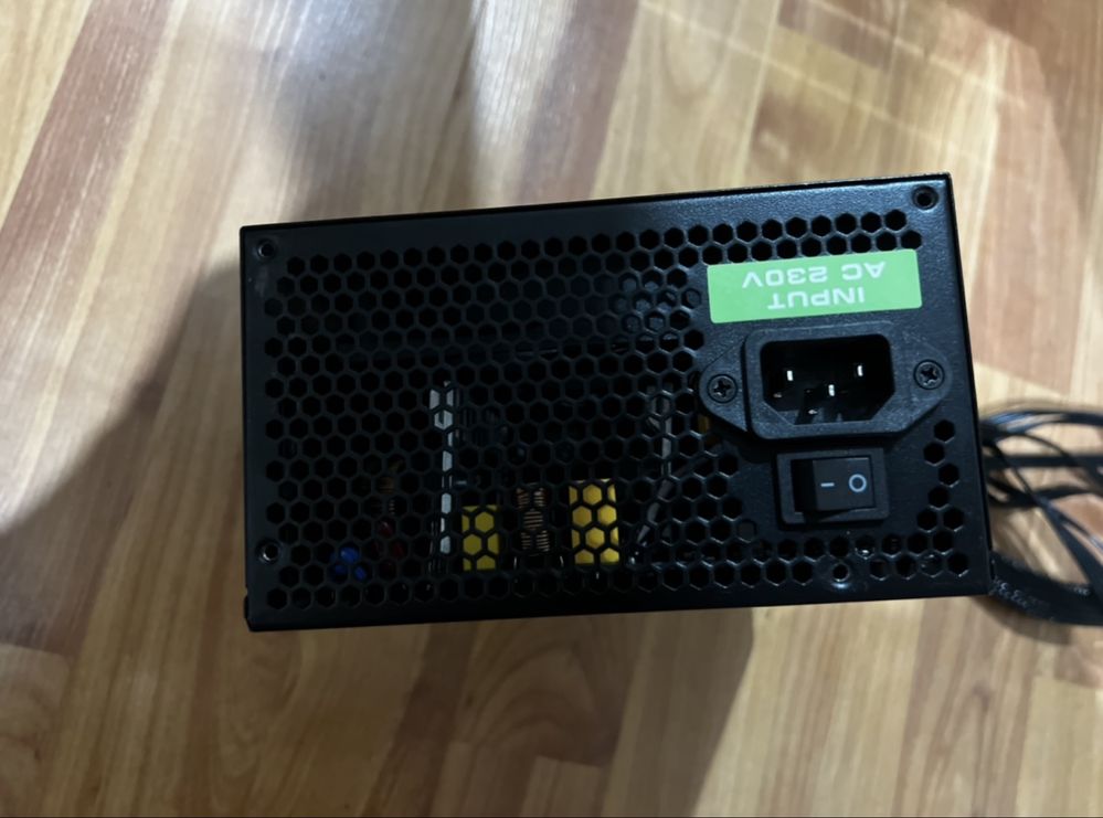 Блок питания 700w,блок питания 700ват