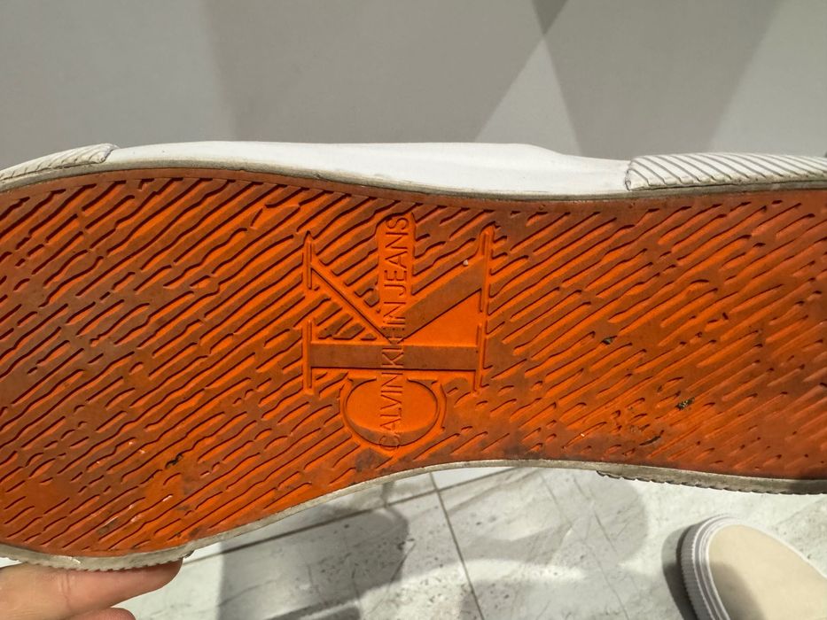 Кецове Calvin Klein