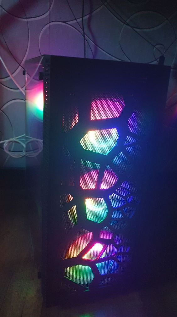 PC Gaming ZMEU Legendar Plus, Intel i5-12400F 2.5GHz, 16GB