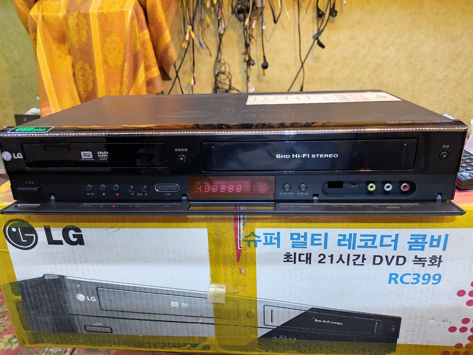 DVD recorder VHS hifi stereo 6 head
