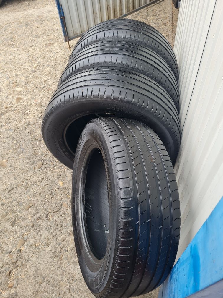 4 Anvelope de vara *235/60R18*MICHELIN*LICHIDARE STOC*50 Lei Buc*