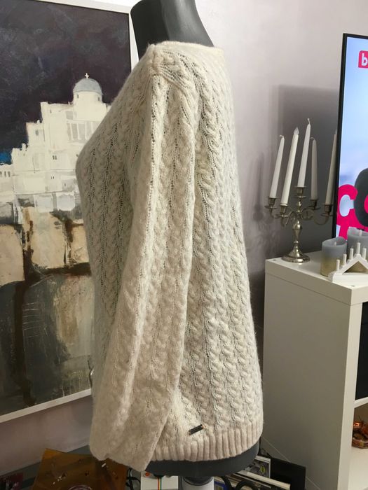 BOSS дамски пуловер М