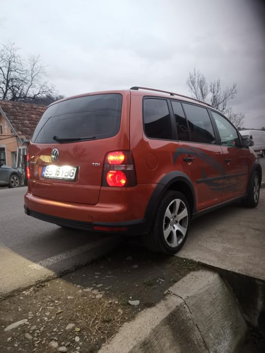 Vand vw touran cross