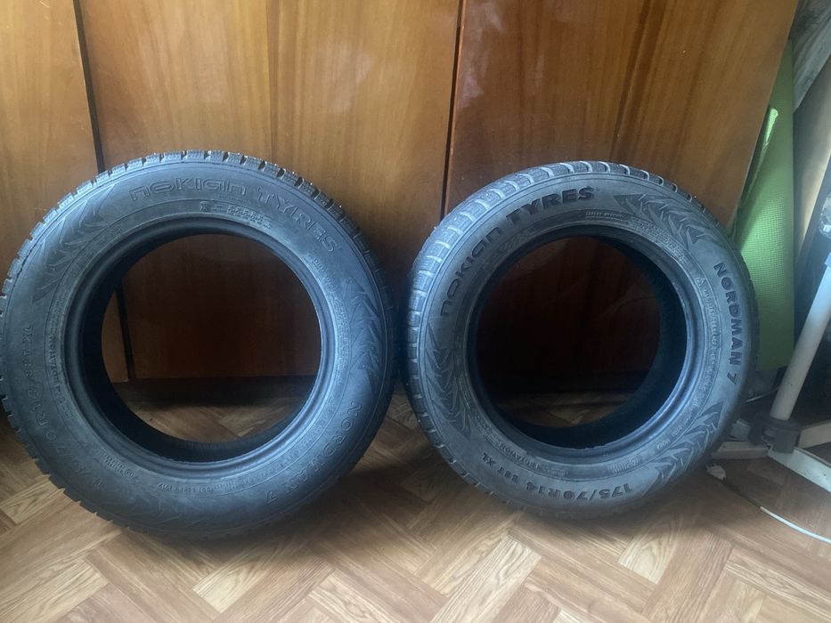 Зимняя резина хорошее состояние